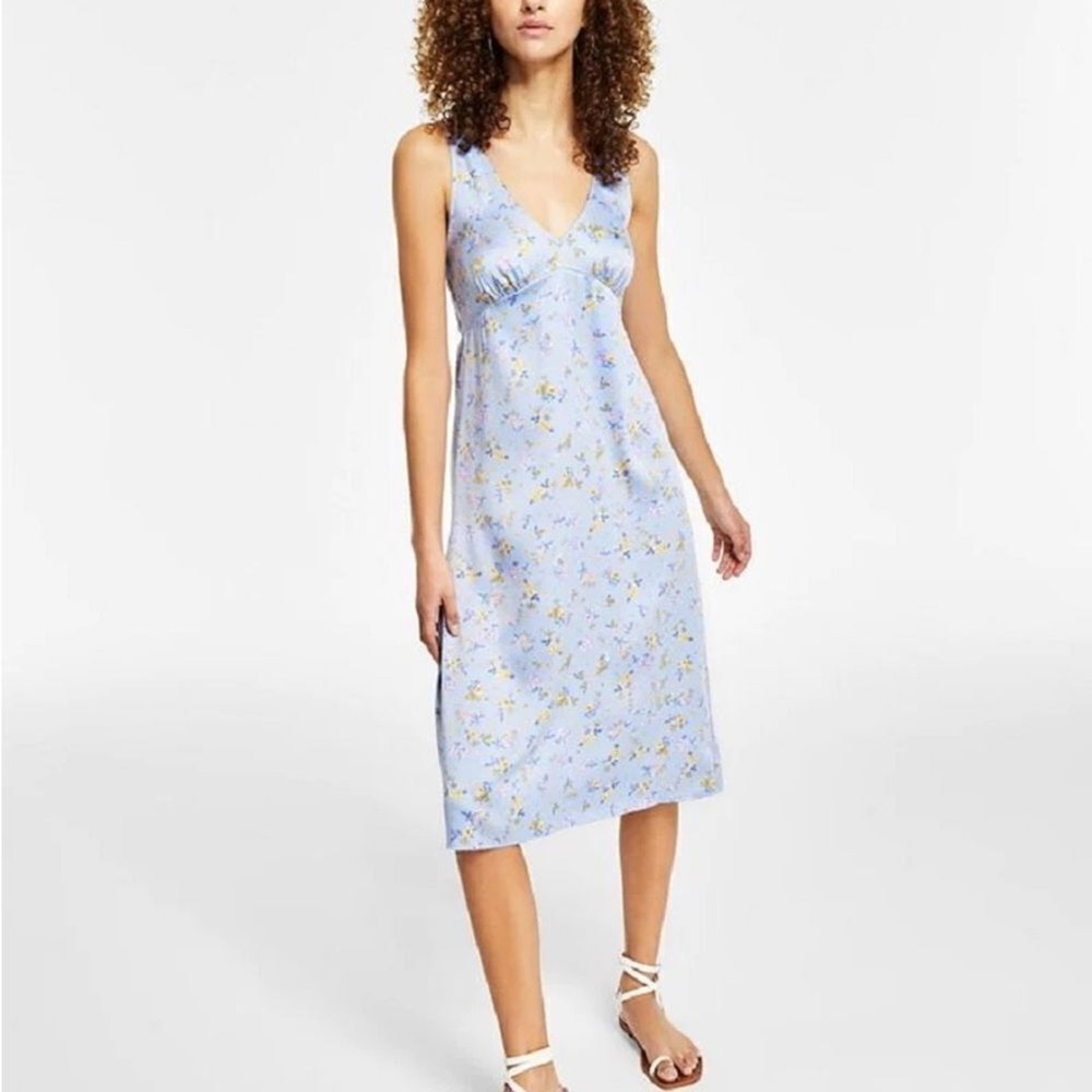 Hippie Rose Blue Floral Juniors V Neck Fit & Flare Midi Dress